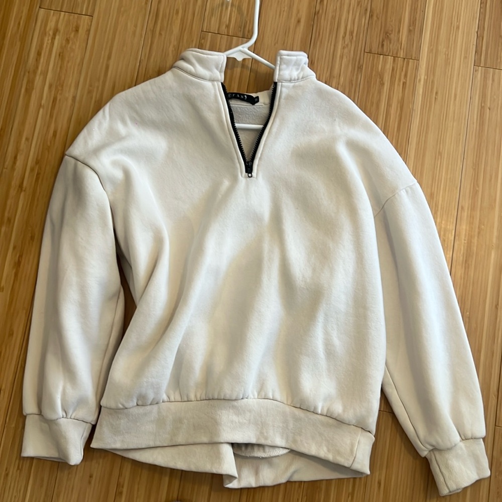 Cream pullover zip